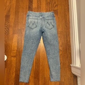 MOTHER denim the looker ankle  size 28 in twice shy- inseam 25